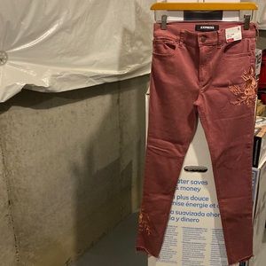 Brand New with tags mauve jeans size 0Long